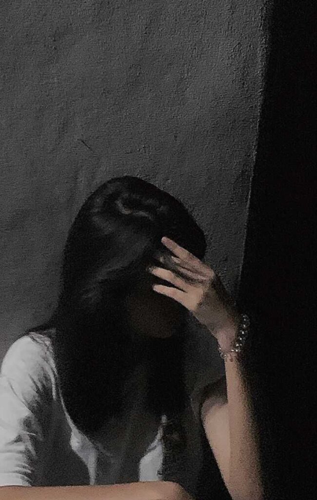 sad girls DP